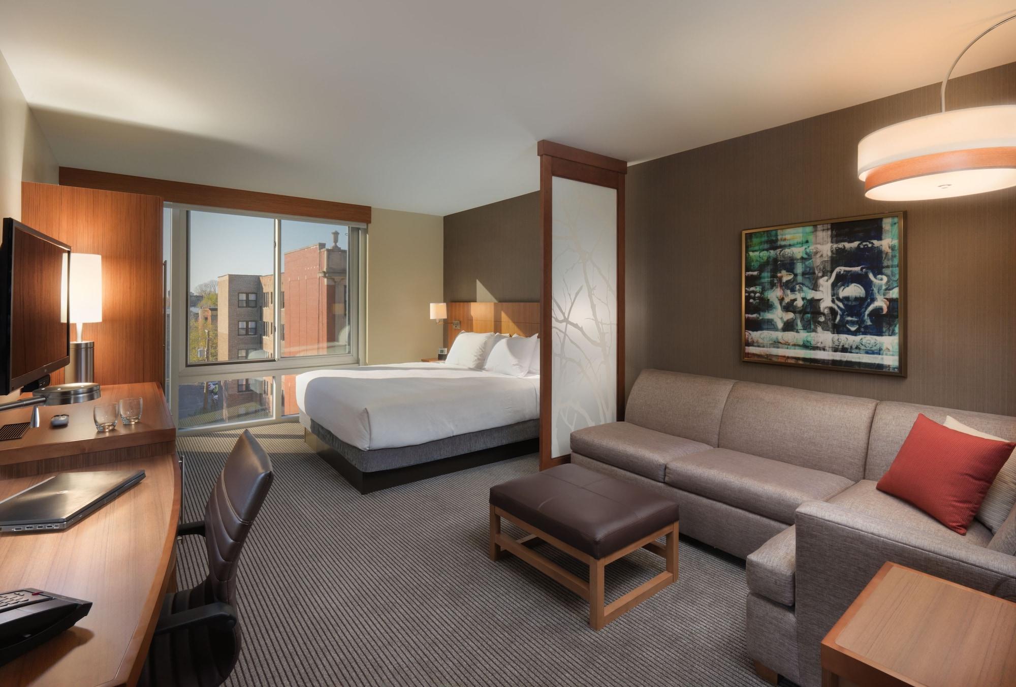 Hyatt Place Chicago-South/University Medical Center Bagian luar foto